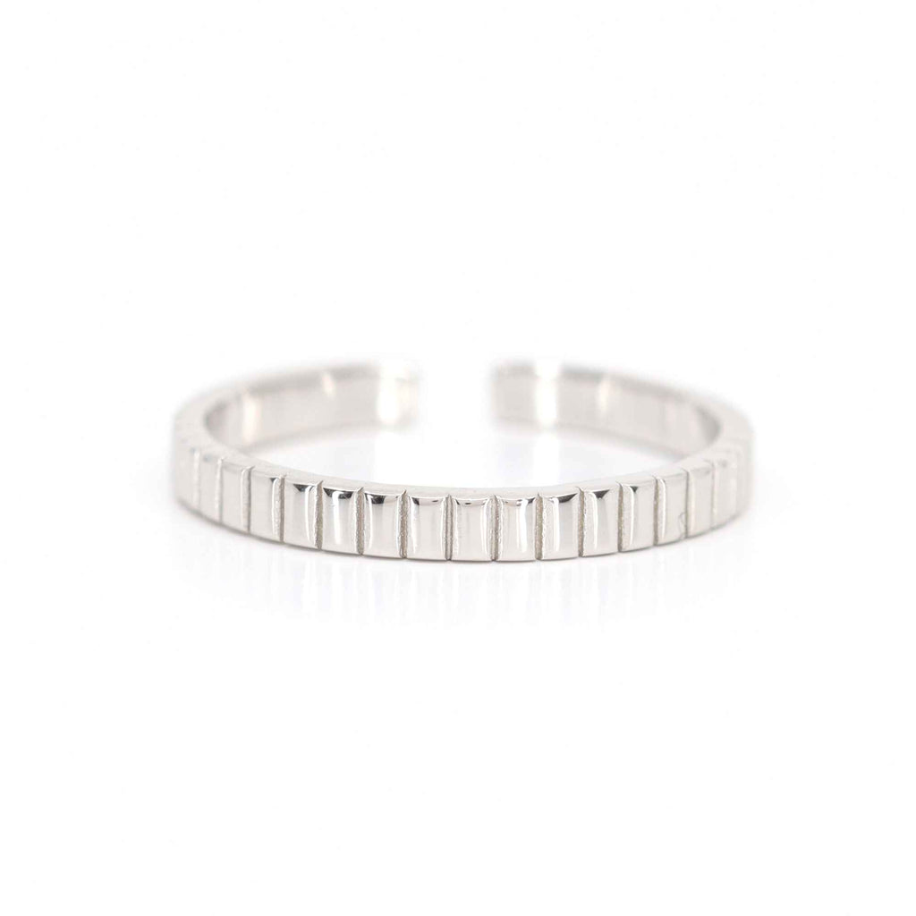 Rectangle Bar Open Dainty Resizable ring by Satinski