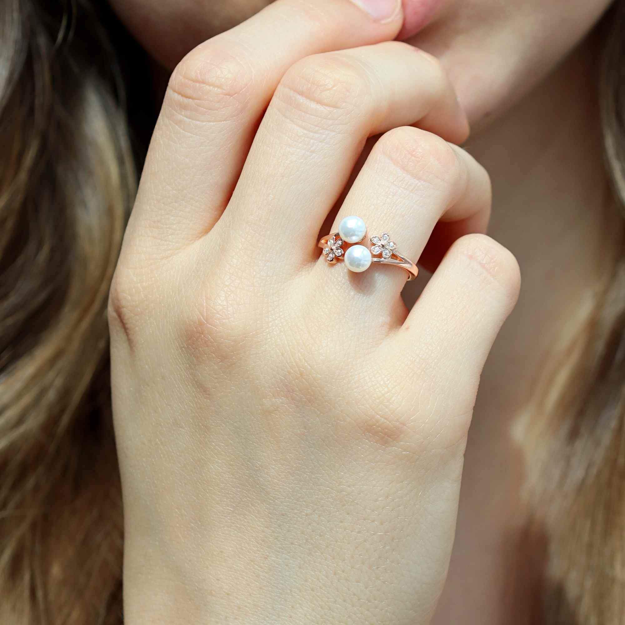 Infinity circle ring store