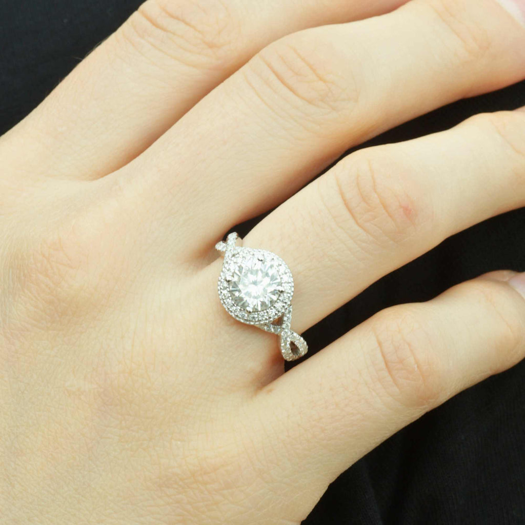 Satinski 1.5 carat moissanite round claw silver resizable engagement ring