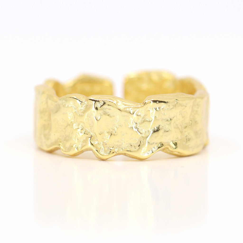 Hammered Vintage Solid Resizable Ring by Satinski