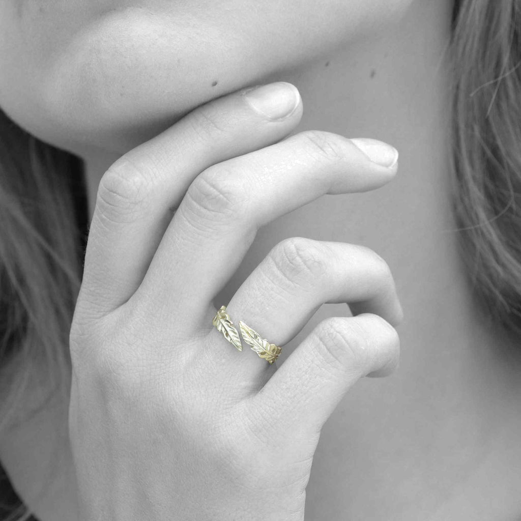 Satinski open hugging adjustable gold-plated leaf stacking ring