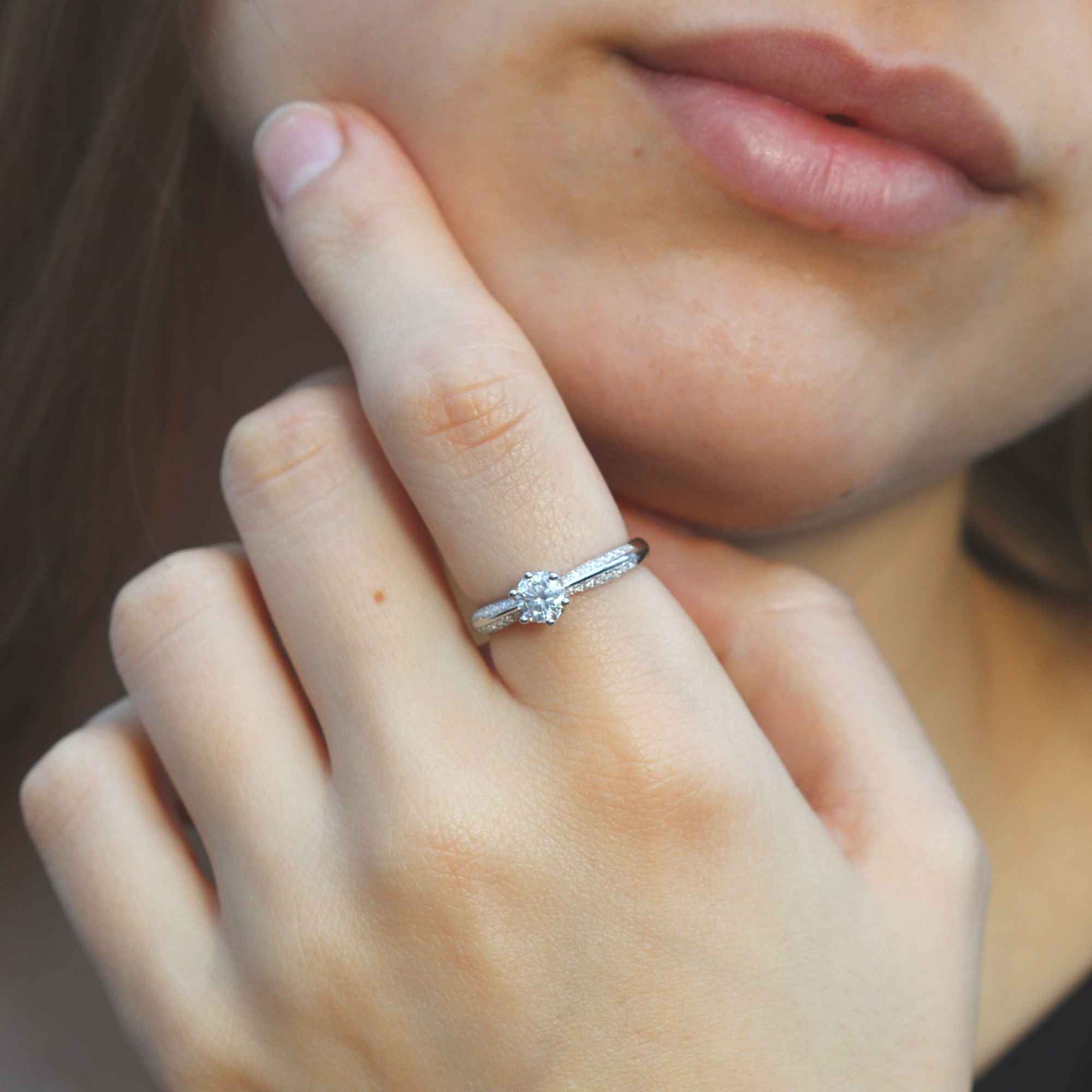 Moissanite silver solitaire hotsell