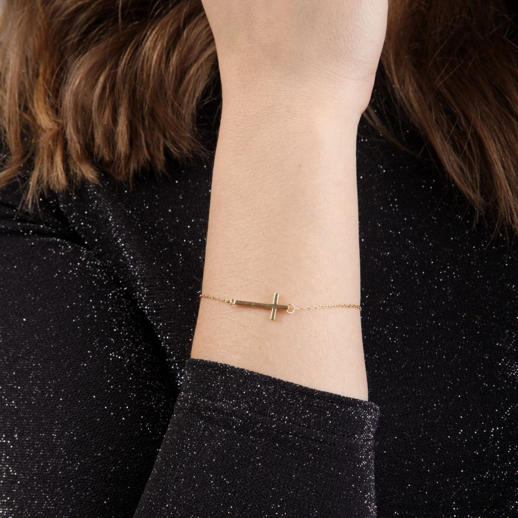 Satinski silver cross bracelet with cross